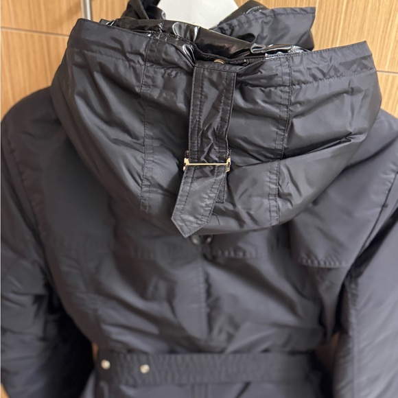 Burberry Winter puffer Jacket and Trench coat in one jacket! - Picture 5 of 16